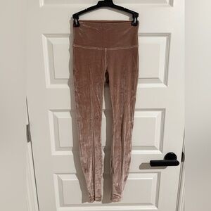 Lululemon Wunder Lounge High-Rise Tight 28" Velvet Pink Size 4
